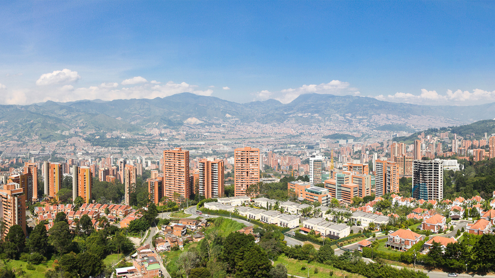 Medellín es la segunda ciudad más competitiva en turismo en el país